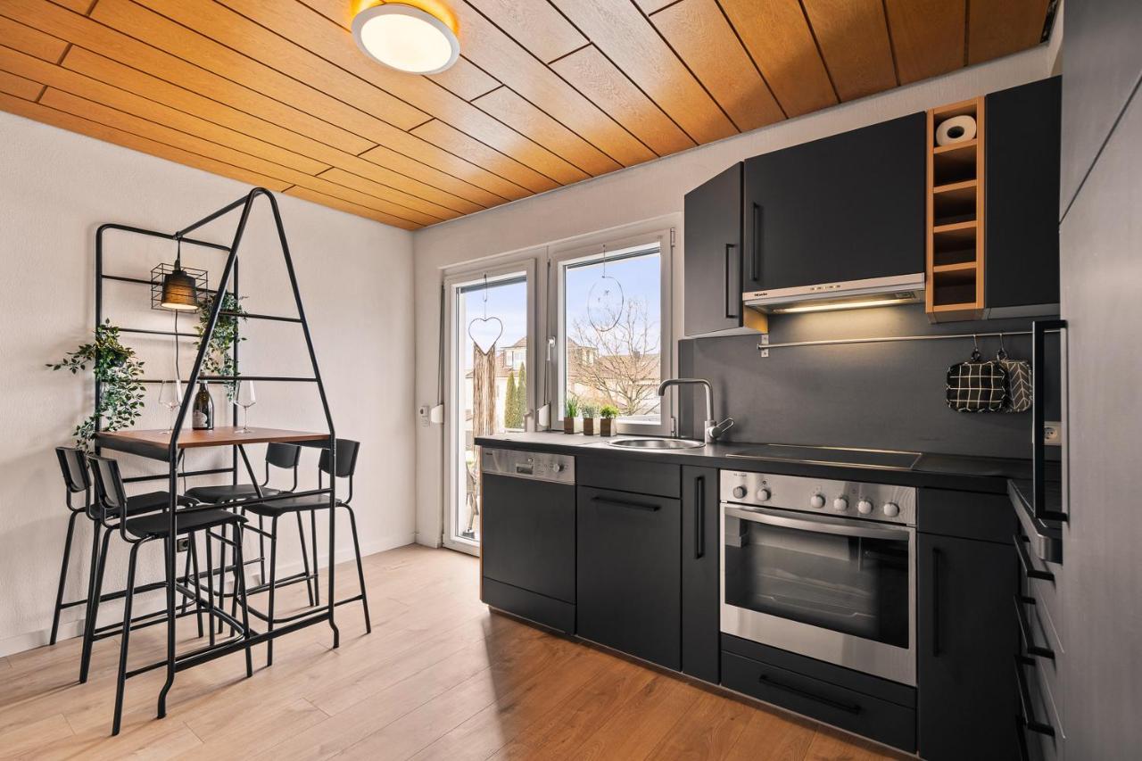 Apartment Fuer Bis Zu 6 Personen Mit Terrasse Und Klima FDH Exterior photo