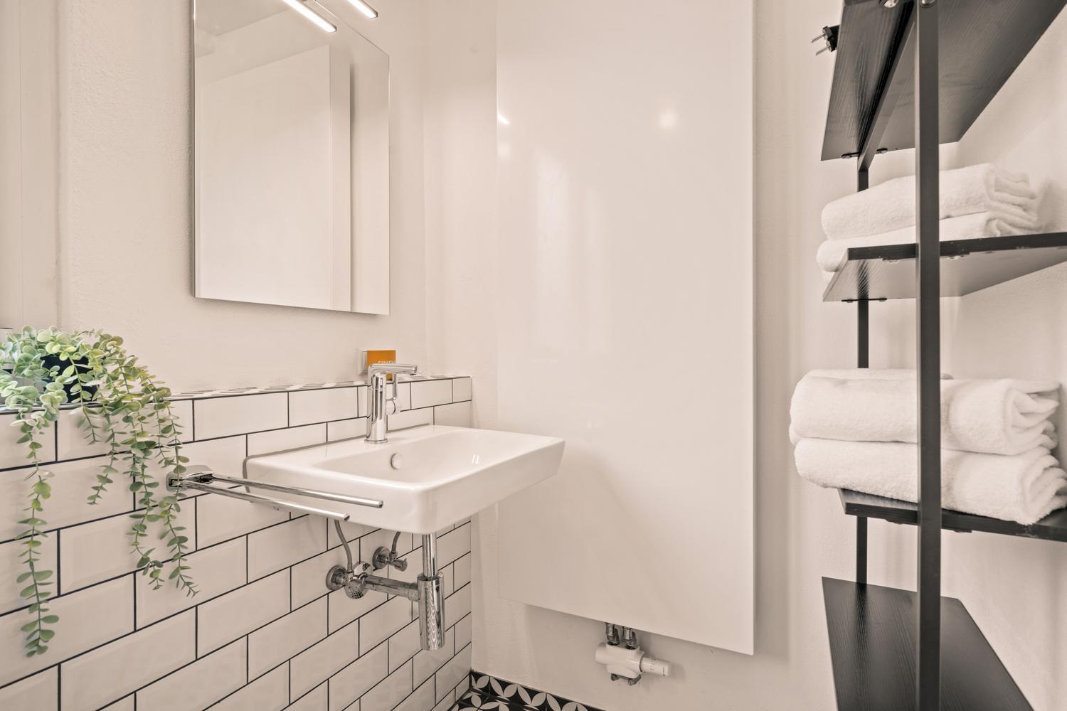 Apartment Fuer Bis Zu 6 Personen Mit Terrasse Und Klima FDH Exterior photo
